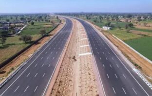 गंगा एक्सप्रेस-वे के लिए किसानों की अधिक भूमि कब्जाने का आरोप, डीएम ने दिए जांच के आदेश