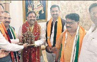 भाजपा नगर अध्यक्ष विवेक रस्तोगी की पुराने जनसंघीयों से भेंट से पार्टी का जनाधार होगा मजबूत