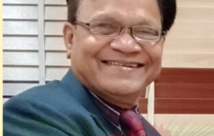 यूपी वित्त एवं लेखा सेवा के अधिकारी अतुल कुमार सिंह अपर निदेशक कोषगार पद से हुए सेवानिवृत्त, सहयोगियों ने परिवार की खुशहाली की कामना करते हुए गरिमापूर्ण माहौल में दी विदाई