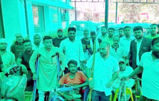 दिव्यांग छात्र मारपीट प्रकरण में मोहित रस्तोगी साथियों संग एसएसपी ऑफिस पहुंचे, न्याय और सुरक्षा की मांग की