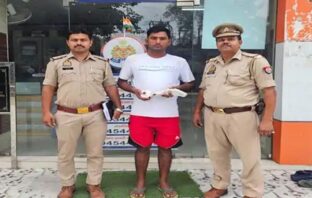 अंडर-19 किक्रेट खिलाड़ी इम्तियाज निकला लुटेरा, बहन से छेड़छाड़ का आरोप लगाकर करता था वारदात