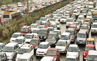 अब 20 साल बाद भी चला सकेंगे वाहन, नवीनीकरण हो जाएगा महंगा