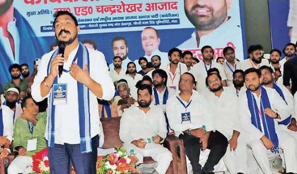 एकजुटता से बदलेंगे किसानों के हालात : चंद्रशेखर
