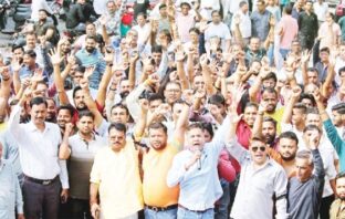 सेंट्रल मार्केट: ध्वस्त काम्पलेक्स की जमीन पर अस्थायी स्टाल लगाकर काम कर सकेंगे व्यापारी, बाजार स्ट्रीट का दर्जा दिलाकर अन्य 31 निर्माण को राहत दिलाने का होगा प्रयास