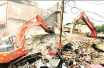 सेंट्रल मार्केट में आज से कॉम्पलेक्स के मलबे पर बेमियादी धरना