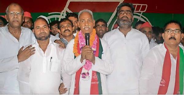 सर्वसमाज को पार्टी से जोड़ने की मुहिम चलाएंगे, अनुशासनहीनता स्वीकार नहीं